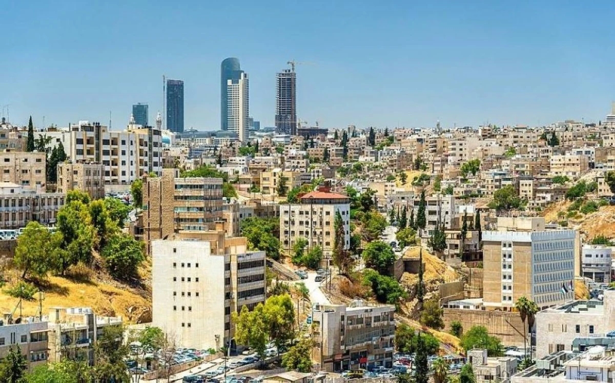انخفاض طفيف على درجات الحرارة، ويكون الطقس لطيف في أغلب مناطق المملكة