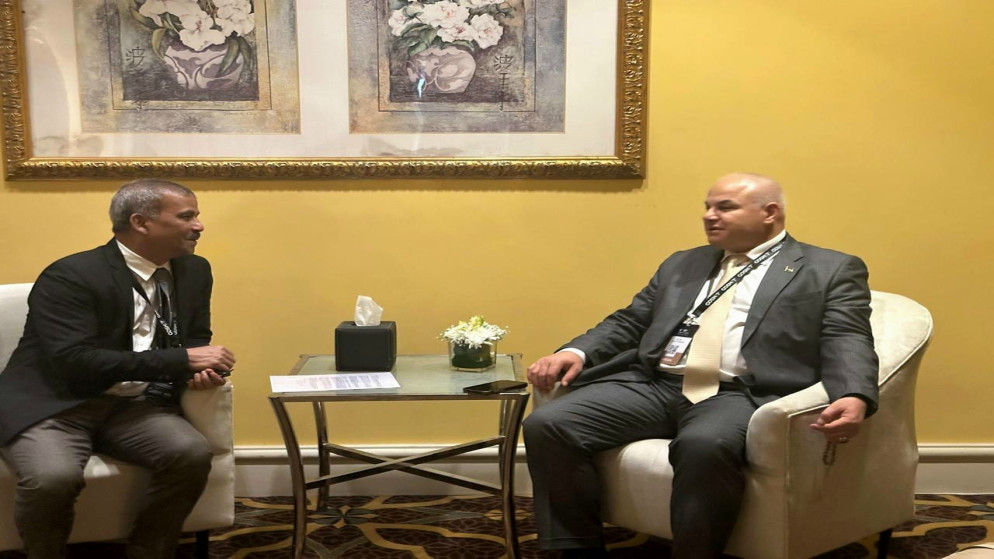 وزير العمل يبحث مع نظيره البنغالي قضايا مشتركة تخص العمالة البنغالية في الأردن
