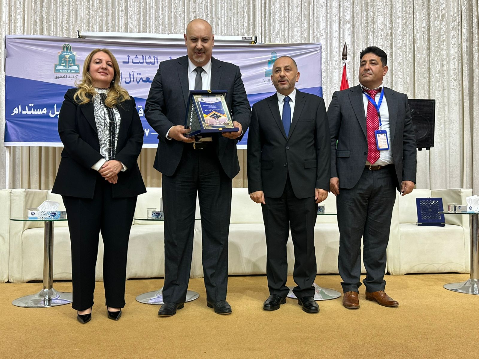 البنك الإسلامي الأردني يدعم مؤتمر جامعة آل البيت