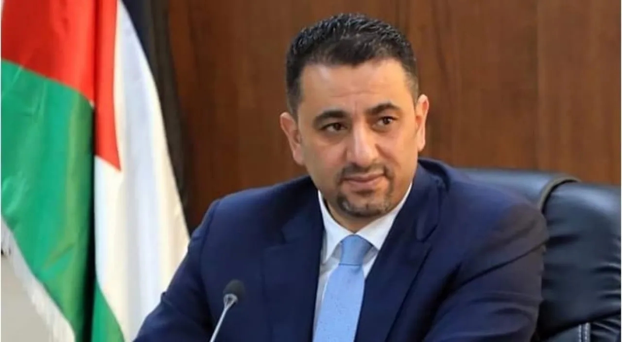 ابو حسان يطالب بإلغاء شرط الموافقة المسبقة للأردنيين الراغبين بزيارة سورية.
