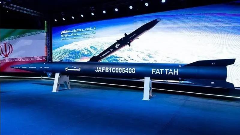 ماذا نعرف عن صاروخ فتاح الذي استخدمته إيران في ضرب إسرائيل؟