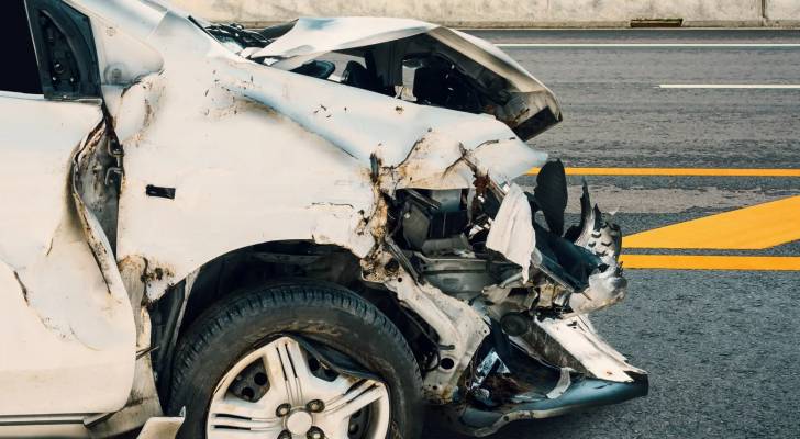 تباطؤ وكثافة مرورية في شارع الأردن نتيجة حادث سير متعدد المركبات