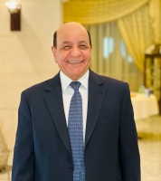 عوض خليفات ابن الجنوب وصورة للمسؤول النظيف.. حاضراً دوماً حتى في غيابه..