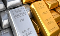الذهب يواصل الصعود والفضة تقترب من ذروة تاريخية