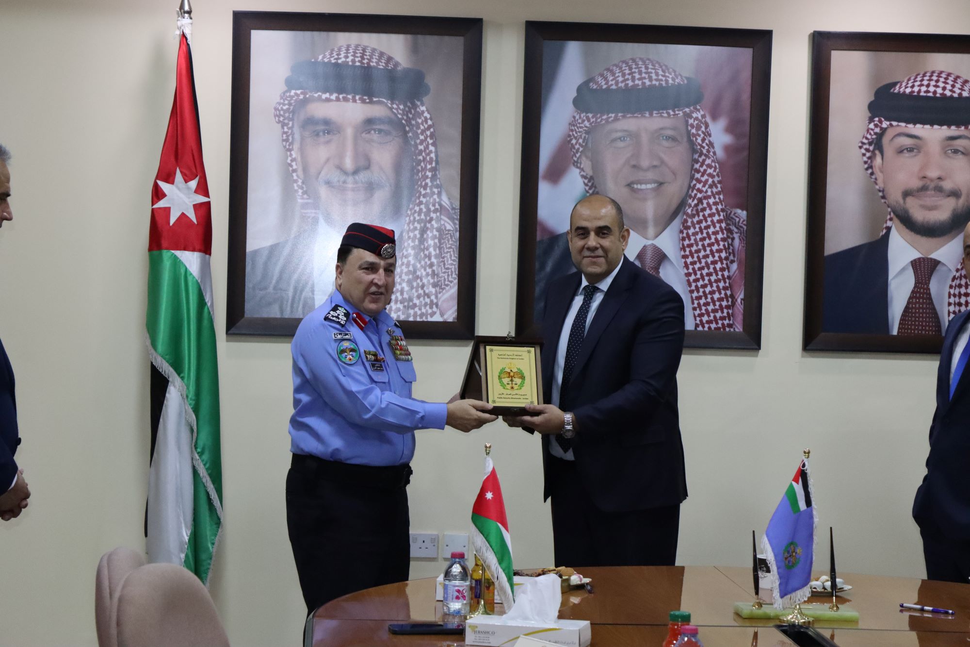 مذكرة تفاهم بين هيئة الأوراق المالية ومديرية الأمن العام