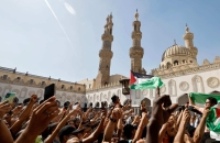 ساعة واحدة تفصل أطفال غزة عن الموت.. الأزهر يهاجم إسرائيل في بيان عبر مرصده