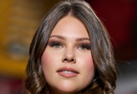 كيف تختارين صبغة الشعر المثالية بحسب لون بشرتك للاحتفال برأس السنة؟