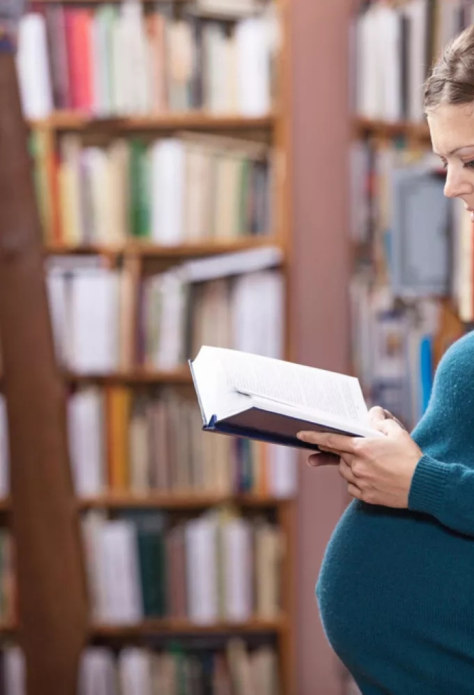 التربية تنفي اشتراط تنظيم حمل المعلمات وربط الولادة بالعطلة الصيفية