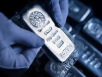 نقابة الحلي والمجوهرات: الفضة تعامل كإكسسوار ولا تصنف من المجوهرات..!!