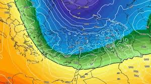 طقس العرب: حدوث انقسام للدوامة القطبية وتبعات كبيرة على الطقس حول العالم