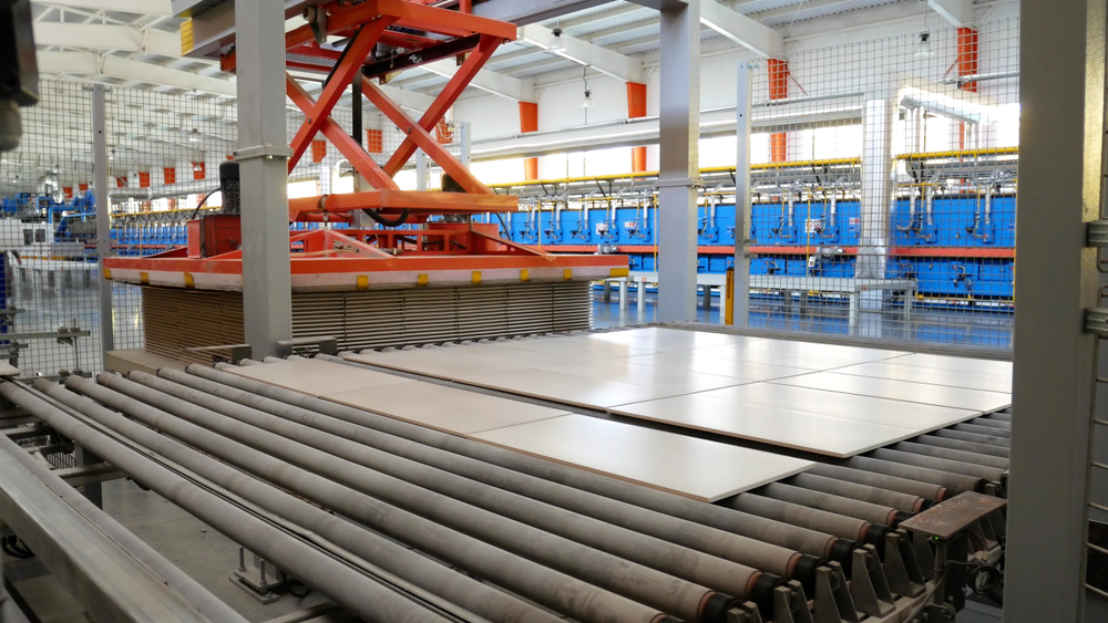 فتح ملف مجمع مصانع الفرسان العالمي للسيراميك والبورسلان.. تجاوزات مالية بالجملة