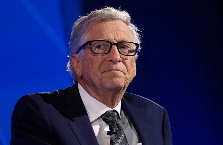 فضح مراسلة بين بيل غيتس والمجرم الجنسي إبستين عن نشر الأوبئة قبل 3 سنوات من جائحة كورونا