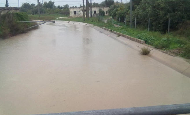 استجابة سريعة تمنع مداهمة مياه قناة الملك عبدالله للمنازل بعد ارتفاع منسوبها