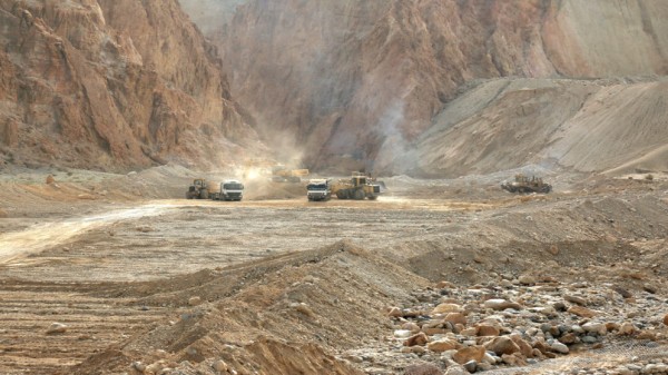 الحكومة توافق على إجراء مشاريع تصريف المياه للبلديات المتضررة من الأحوال الجوية