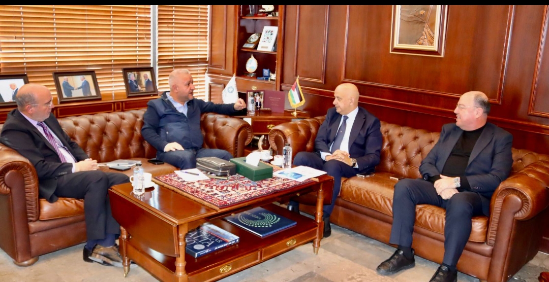 تجارة الأردن: توسيع حضور شركات تكنولوجيا المعلومات بالأسواق الإقليمية