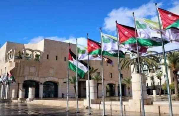 أمانة عمان تنذر موظفين  أسماء