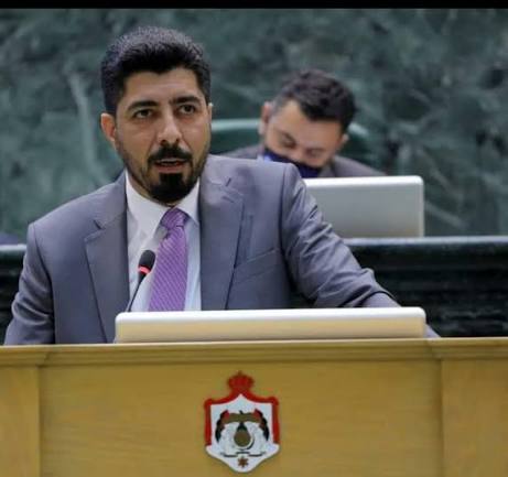 نجاة النائب احمد عشا من الموت بأعجوبة والسبب حادث سير براس العين